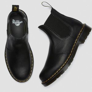 Dr. Martens Air Wait 2976 AMBASSADOR LEATHER CHELSEA BOOTS